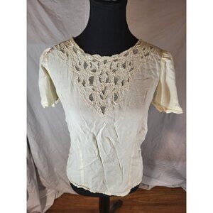 Vintage Sunbow Size L Off White Lace Button Back Victorian Rayon Blouse